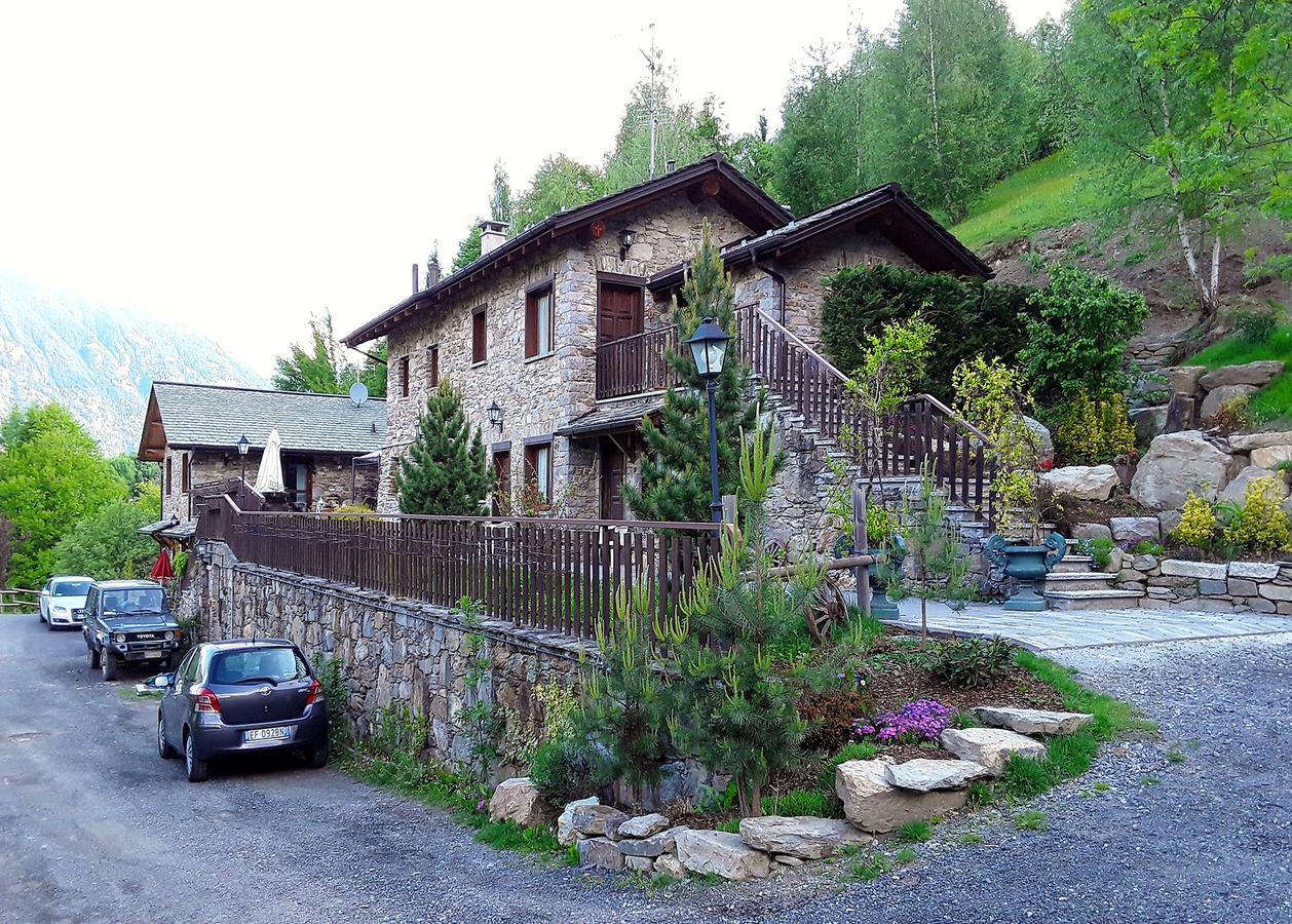 Вілла Agriturismo Al Castagneto Mazzo di Valtellina Екстер'єр фото