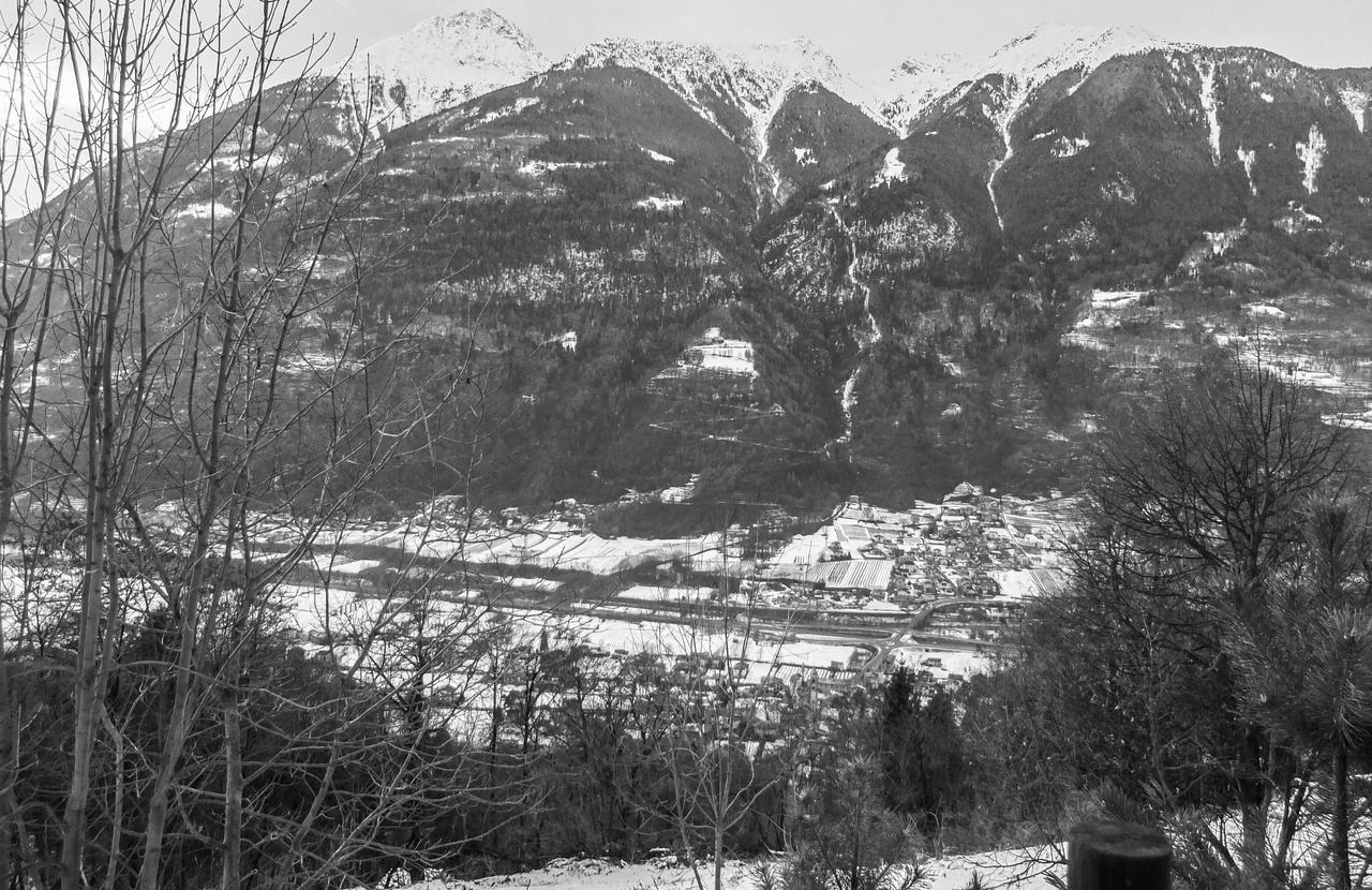 Вілла Agriturismo Al Castagneto Mazzo di Valtellina Екстер'єр фото