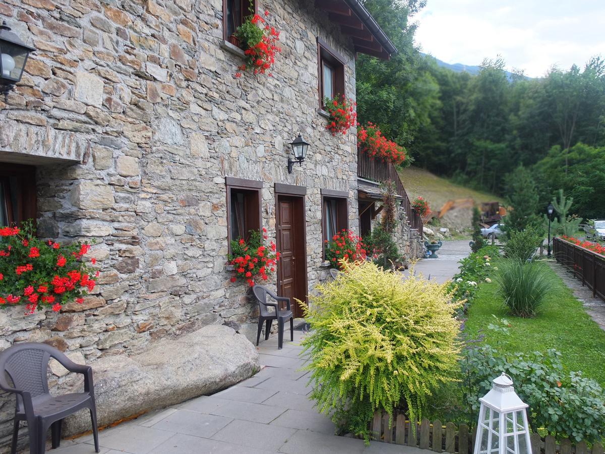 Вілла Agriturismo Al Castagneto Mazzo di Valtellina Екстер'єр фото